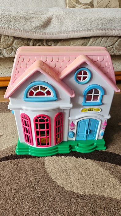 Domek dla lalek rozkładany