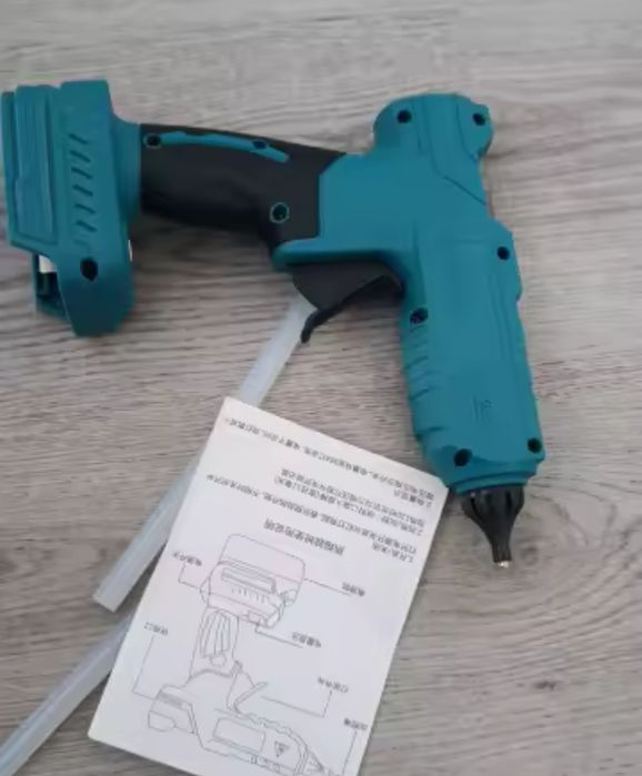 Аккумуляторный клеевой пистолет ( тип Макита)