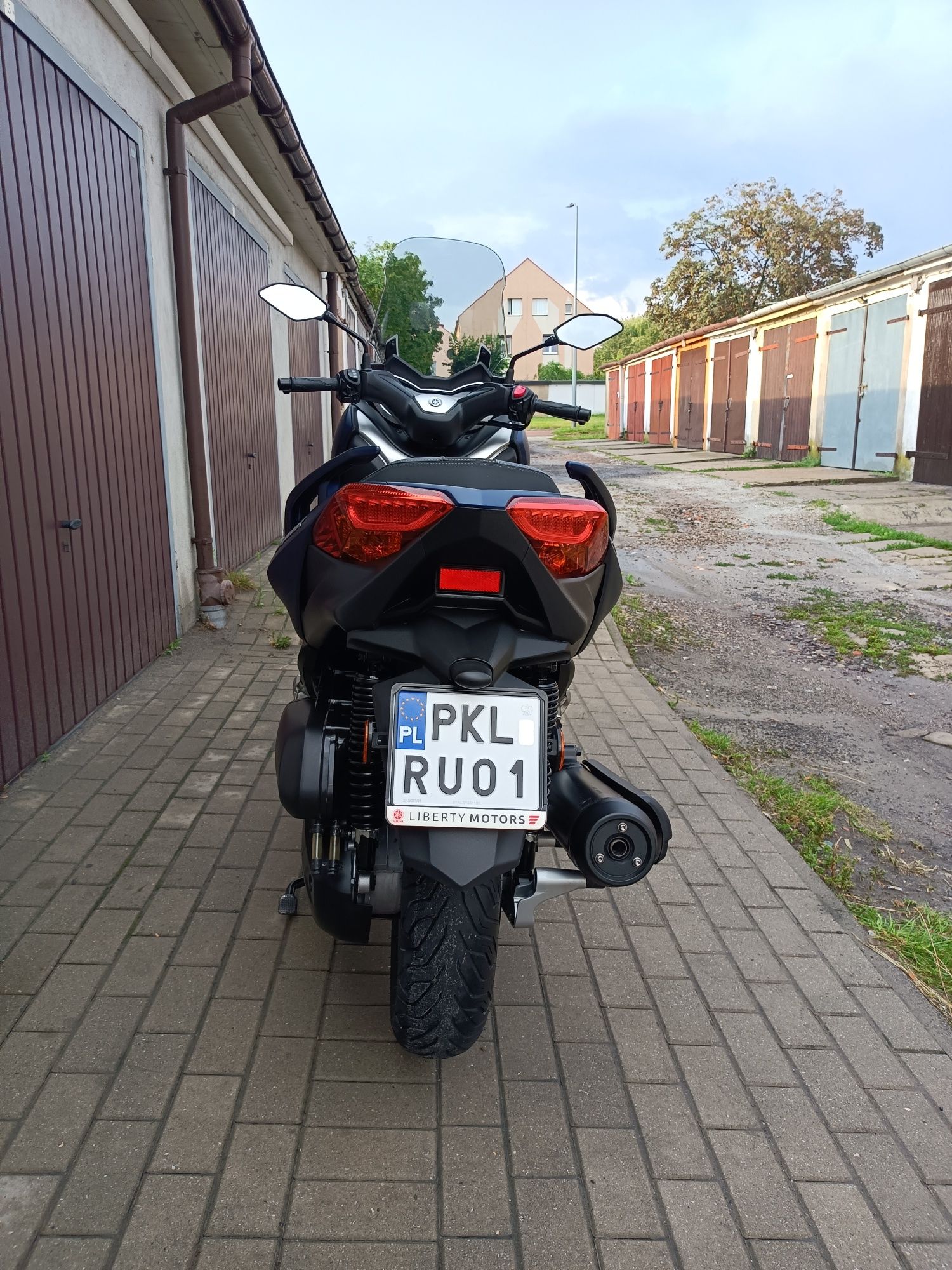 Yamaha X max 125  15KM