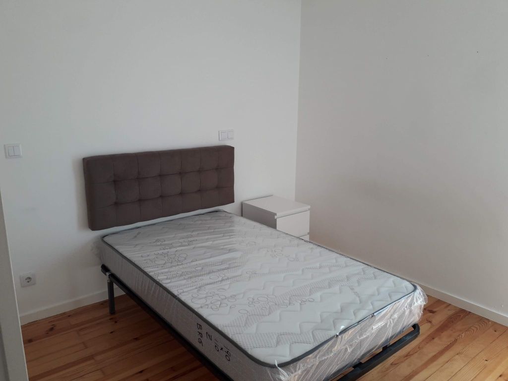 Cama solteiro 110x190mts