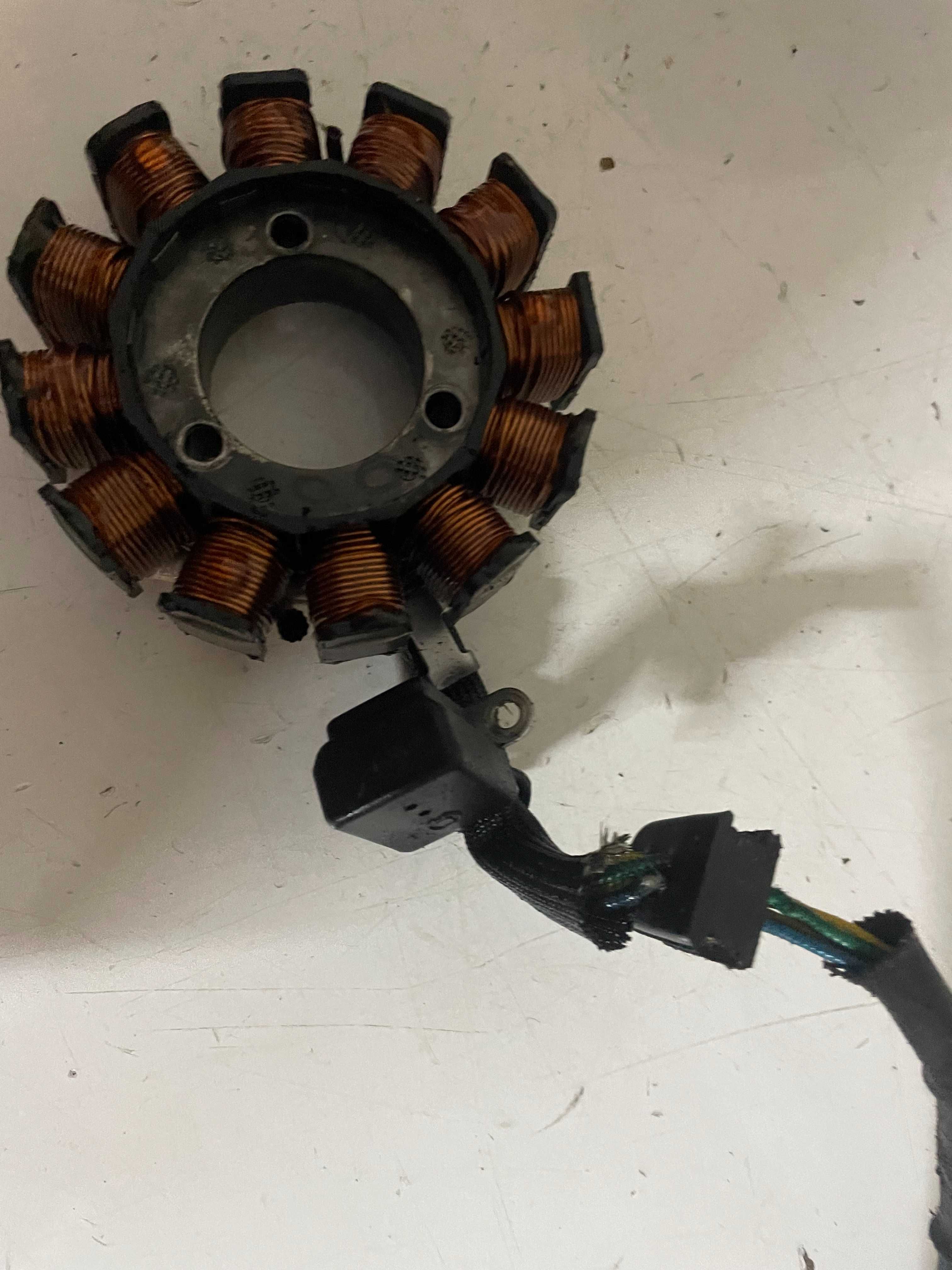 Hyosung gt gtr 125 stator iskrownik