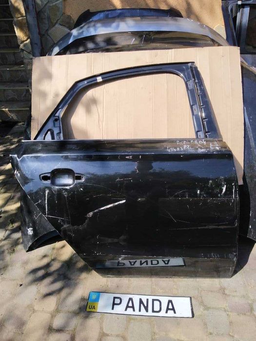 наявність Audi A6 C7 дверка задня права седан avant A8 D3 A8L D4 long