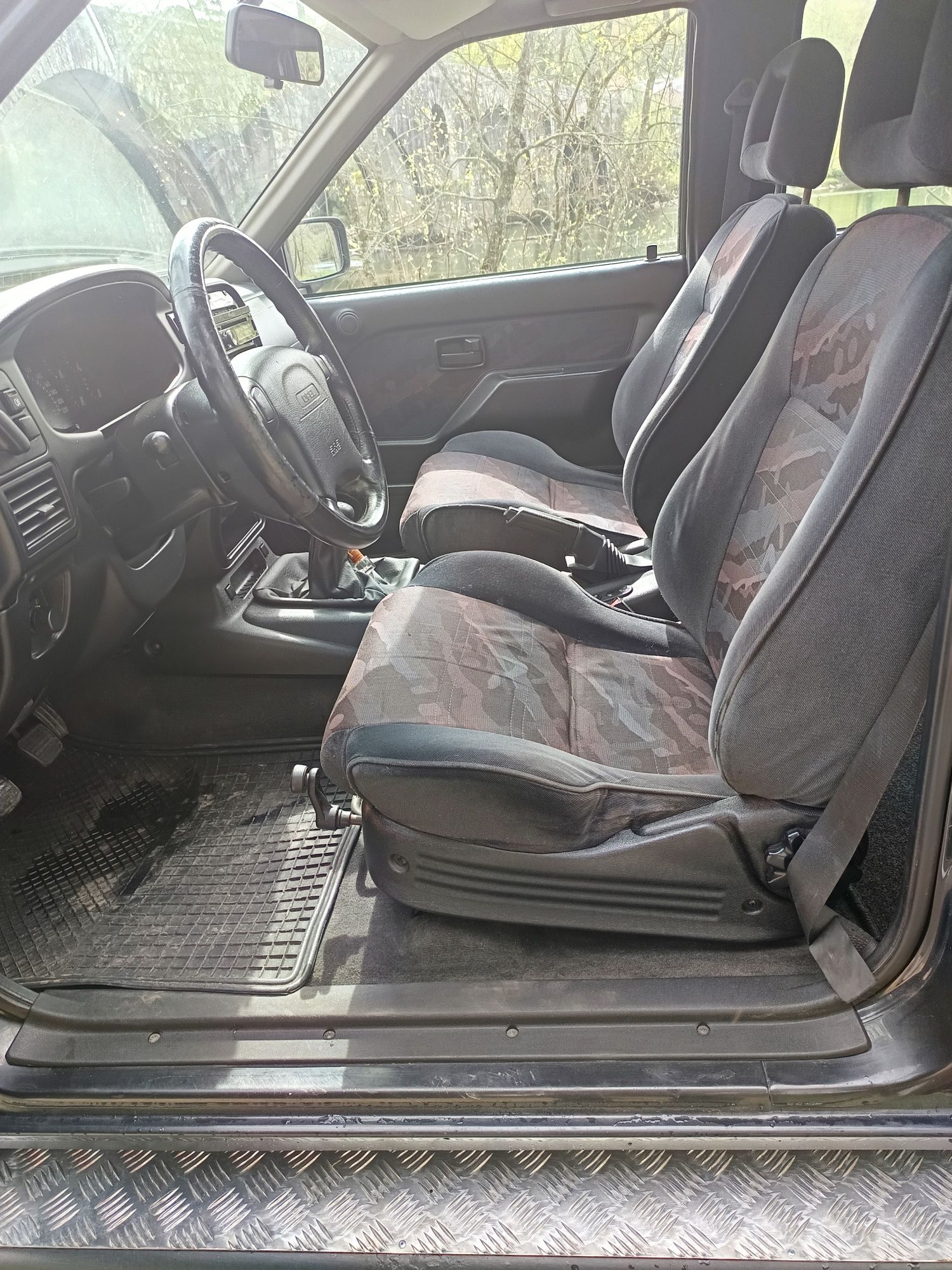 Opel Frontera 2.5tds Longo