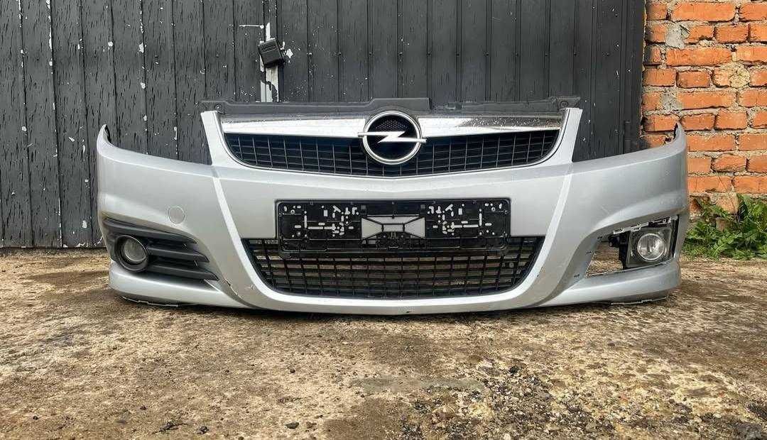 Передний бампер Opel Vectra C рестайл, туманки, губа, решетки
