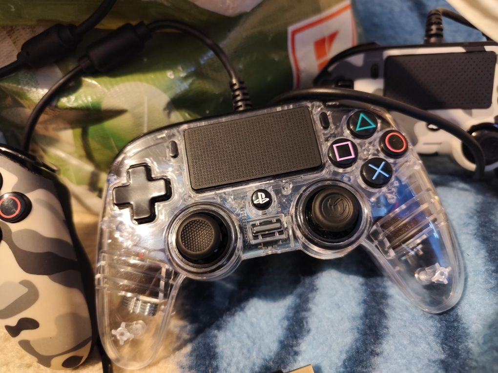 Kontroler PlayStation 4