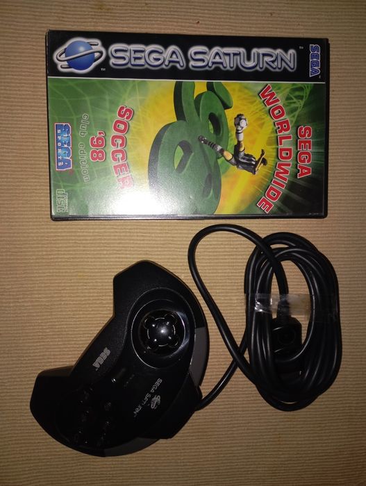 Jogo e comando Sega Saturn