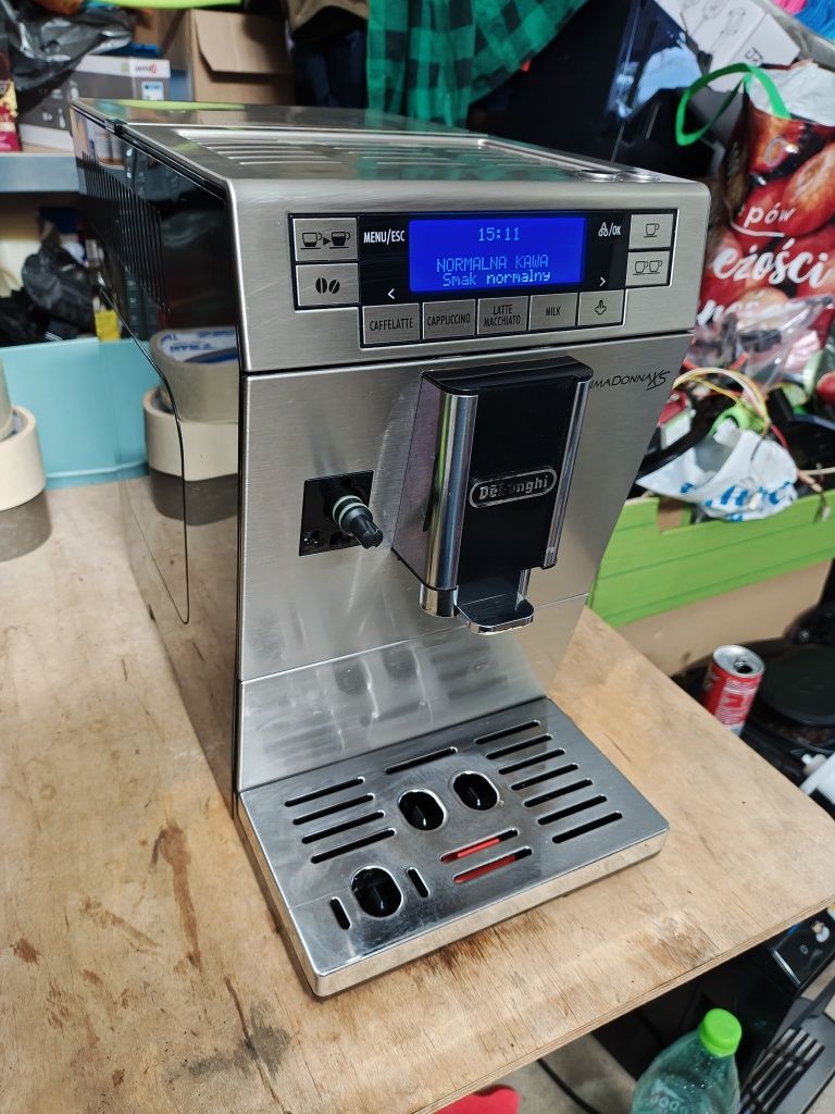 Ekspres do kawy DELONGHI primadonna xs