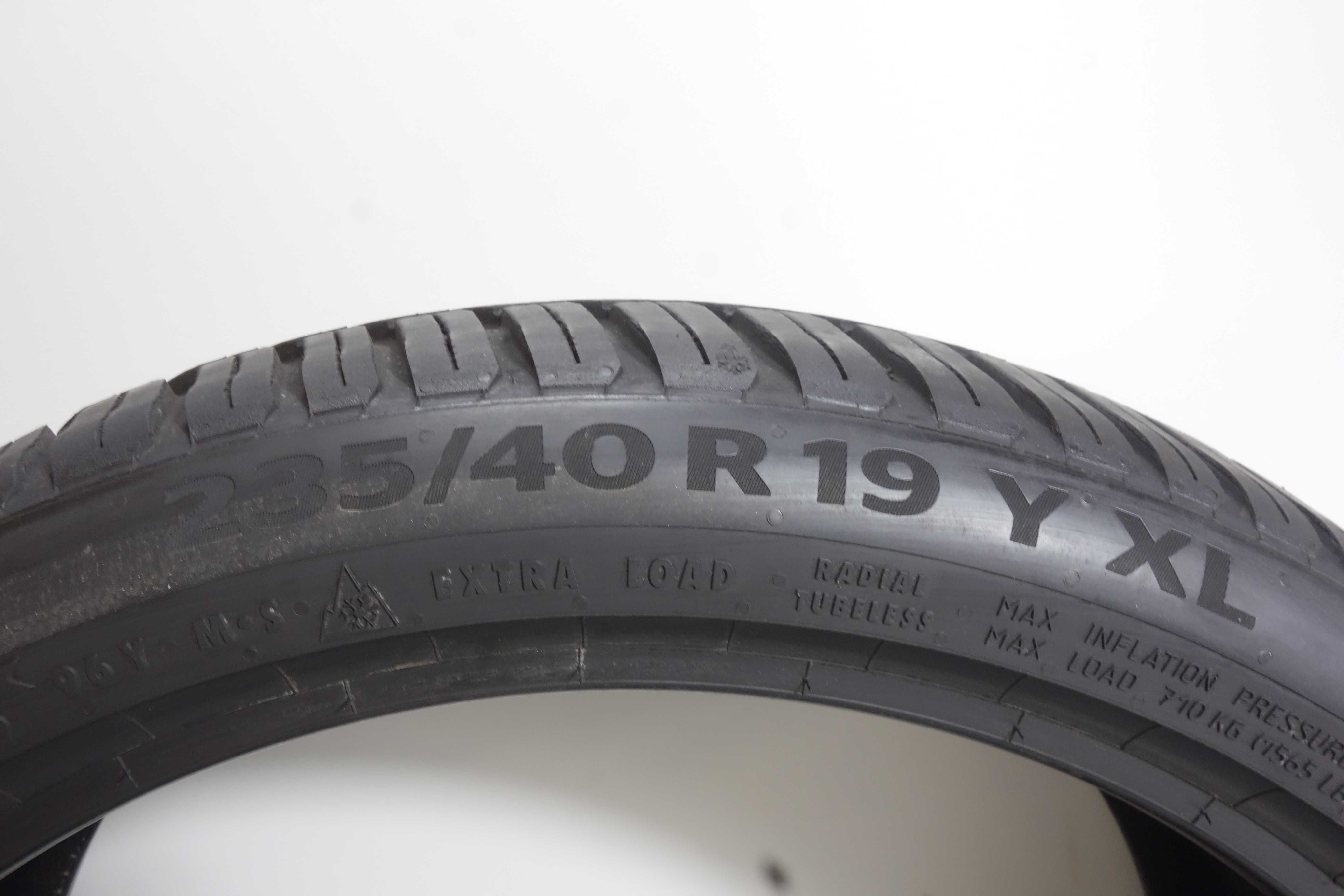 Opony całoroczne 235/40/19 - CONTINENTAL All Season Contact XL