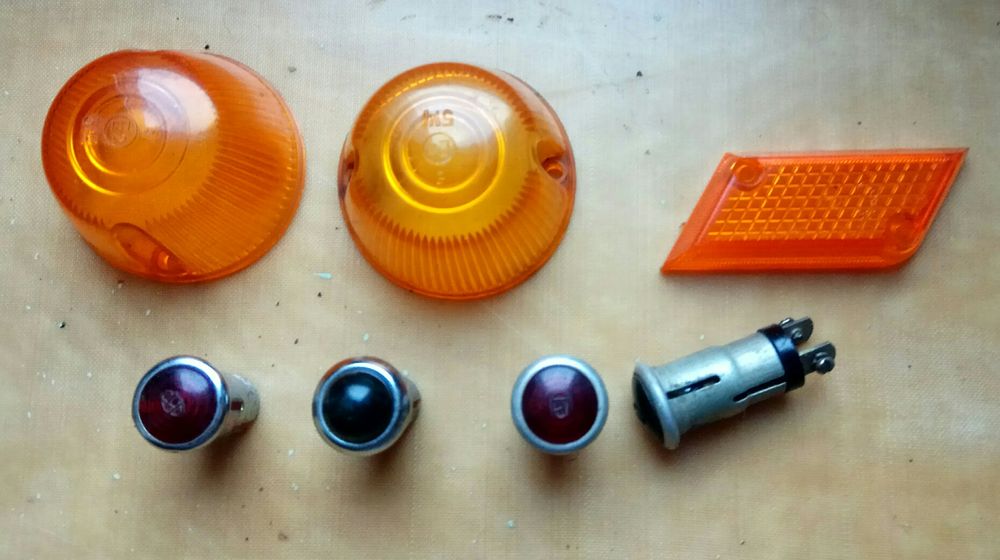 Фаркоп. Масляний радитор Зил.Сальник ступицы зил. Фонари грузовых разн