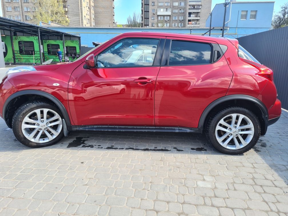 Nissan Juke 2013г.в, официальная.