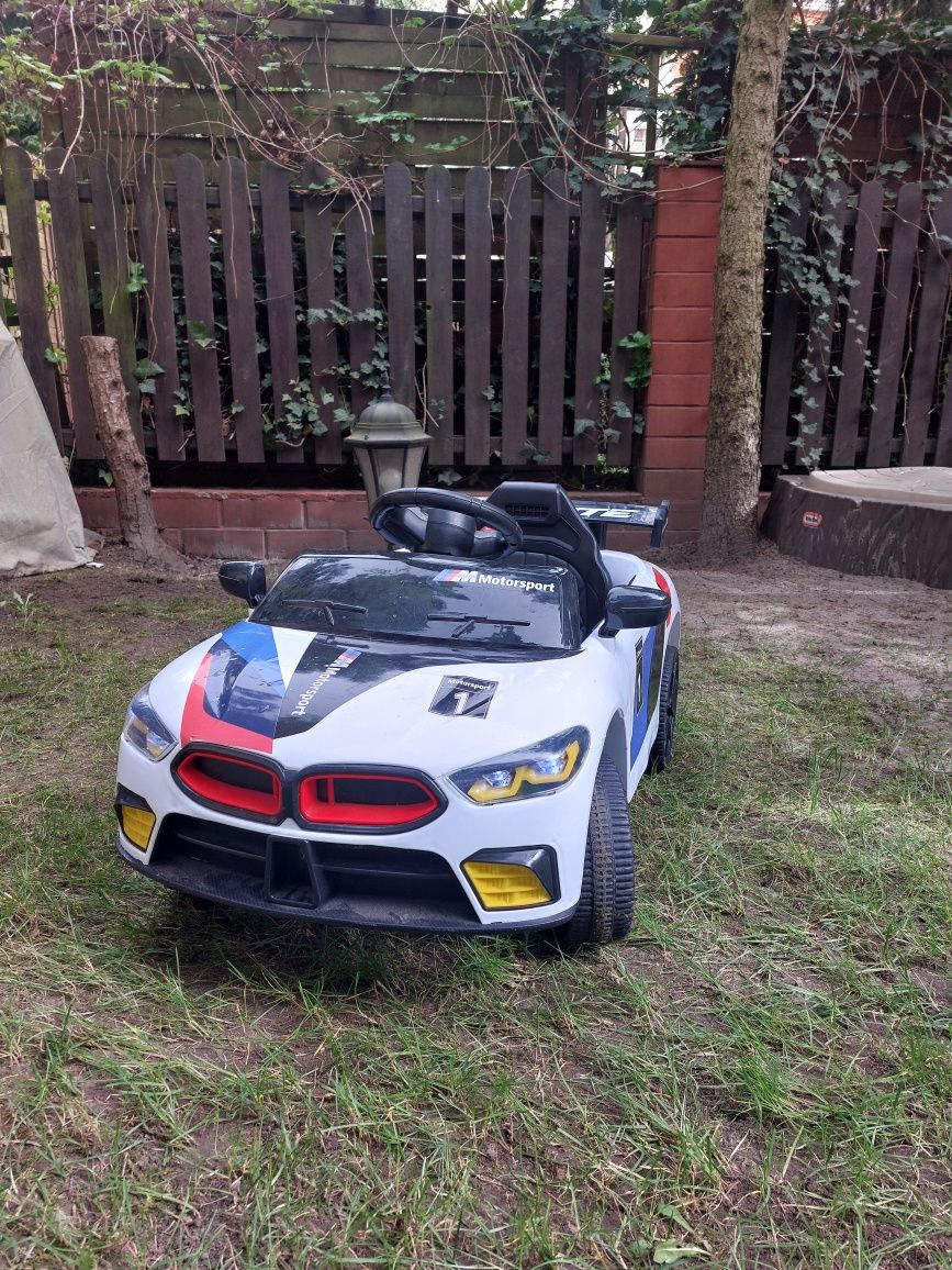 Samochód akumulatorowy BMW dla dziecka