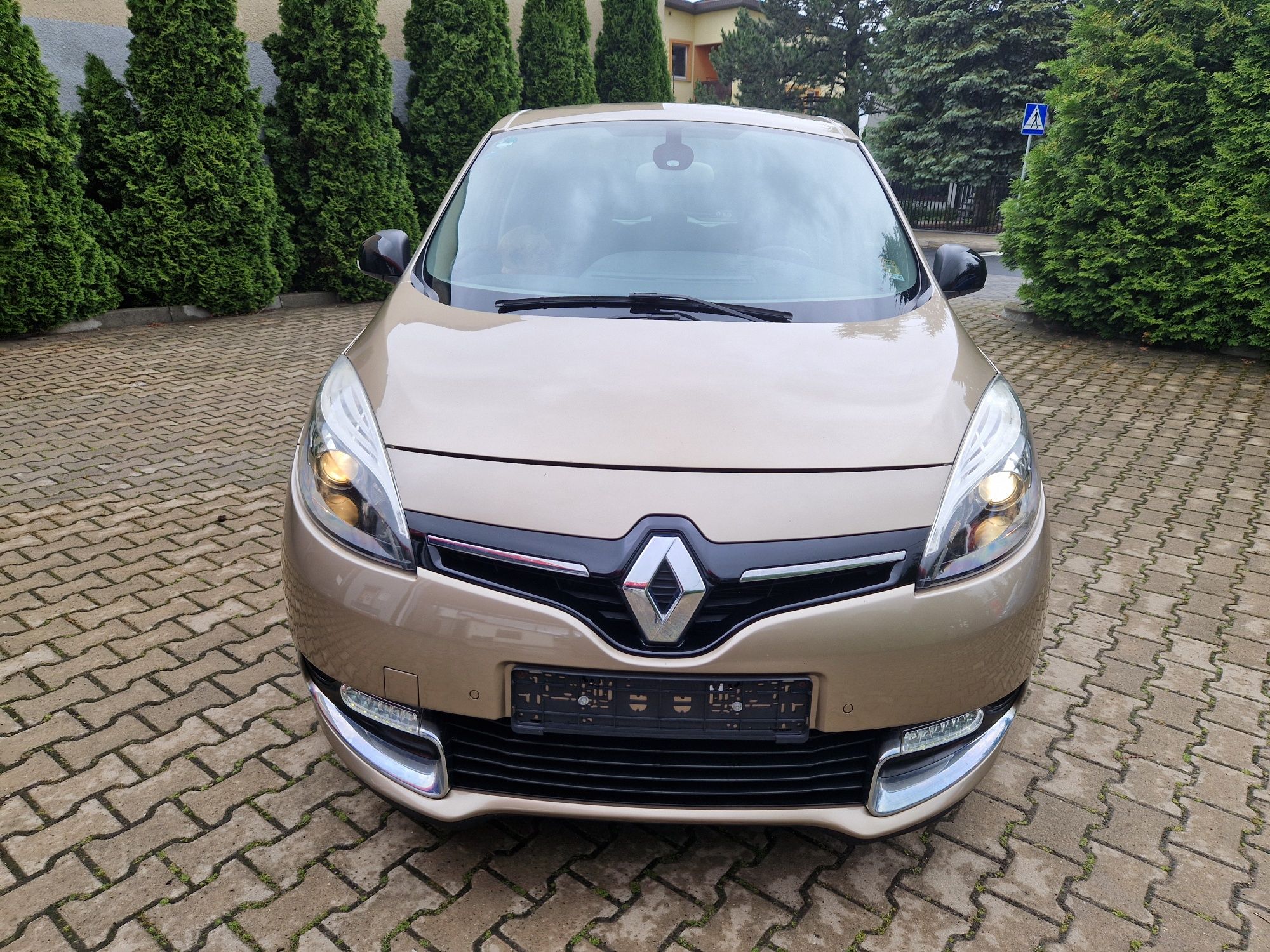 Renault Scenic 1.2 tce BOSE  import Niemcy
