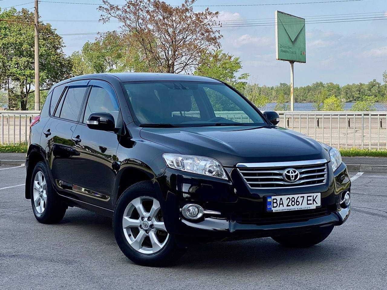 Toyota RAV4 2011