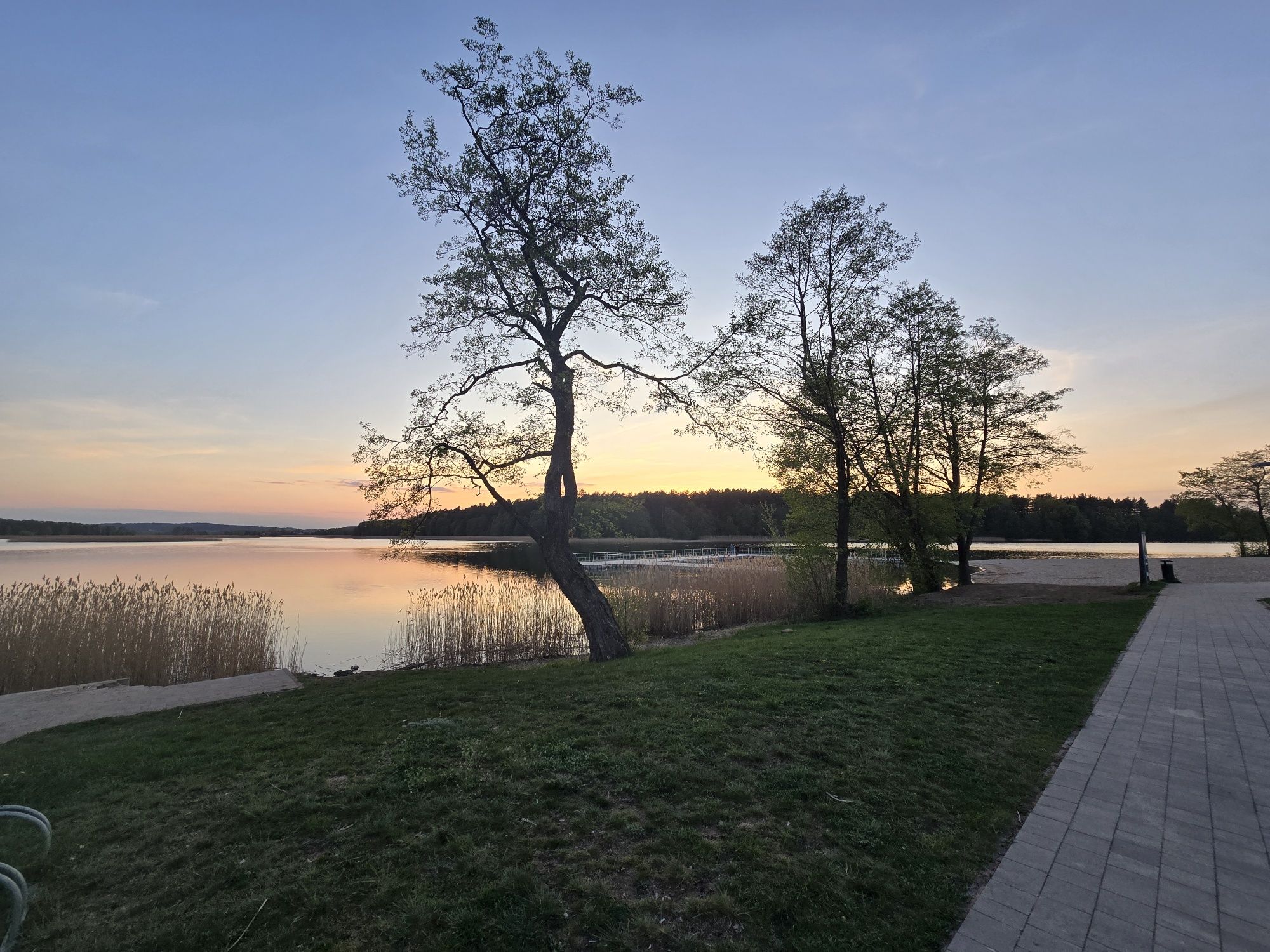 Apartamet 7 min drogi od plaży miejskiej