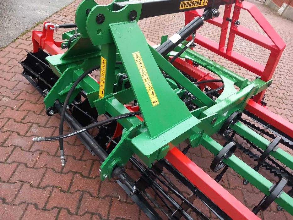 Agregat uprawowo- siewny/hydropak1 / hydropak 2\