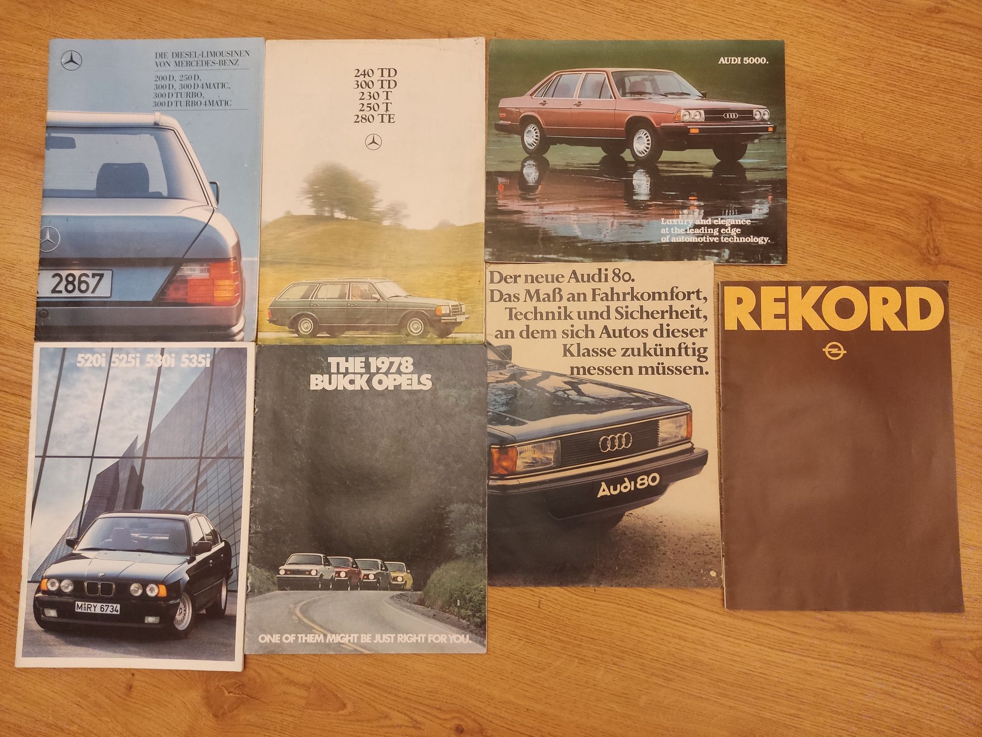 Katalogi Prospekty samochodowe lata 70/80-te Stan bdb. 25 sztuk.