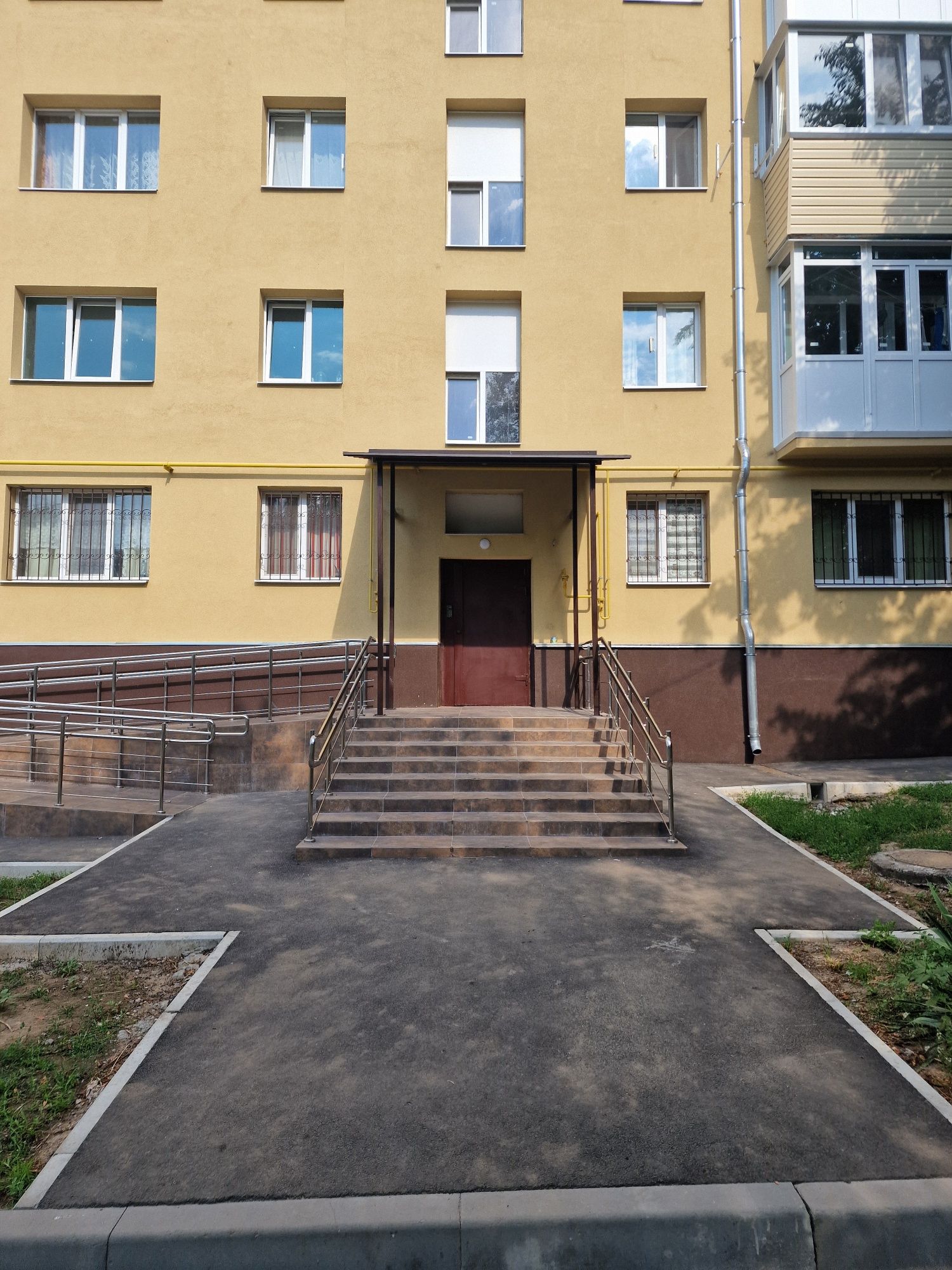 Продажа 2ой квартиры в Днепровском р-не