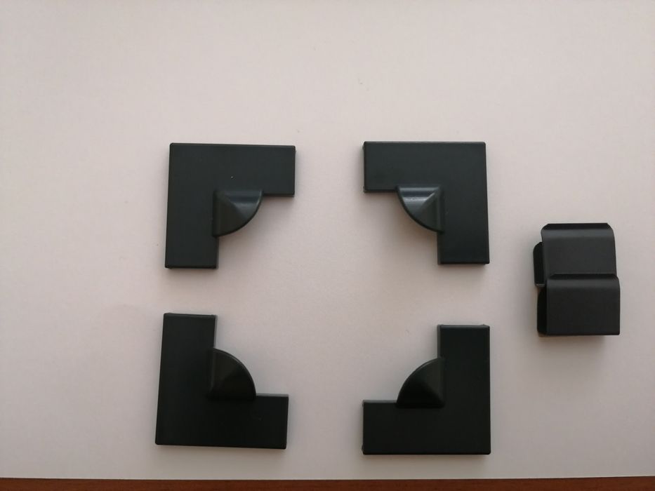 Narożniki do moskitier DIY kpl.
