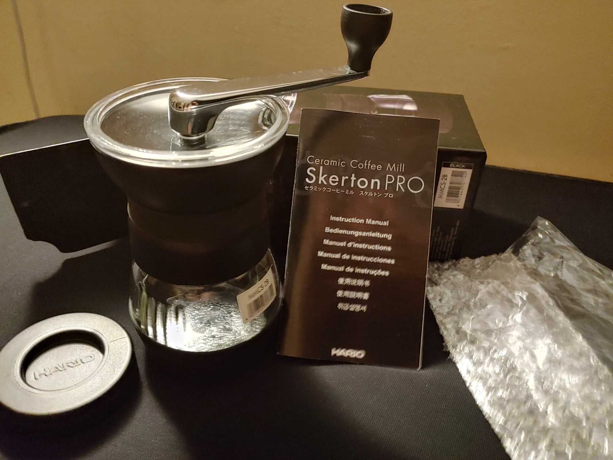 Hario Skerton Pro ręczny młynek do kawy ceramiczny żarnowy