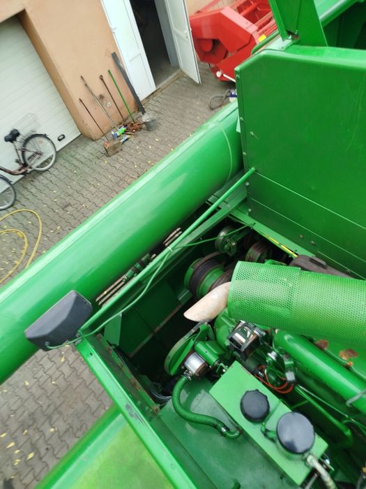 Комбайн зернозбиральний John Deere 1055, 1157. Джон Дір 1055