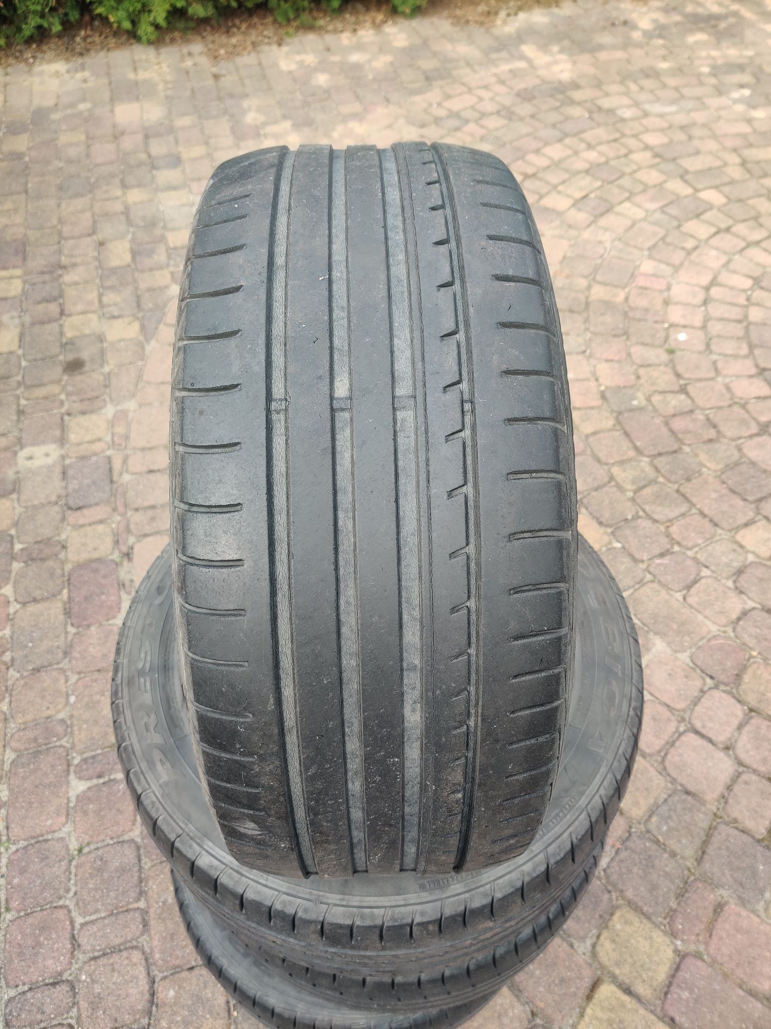 Opony 4 szt lato Dębica uhp 215/55 r16