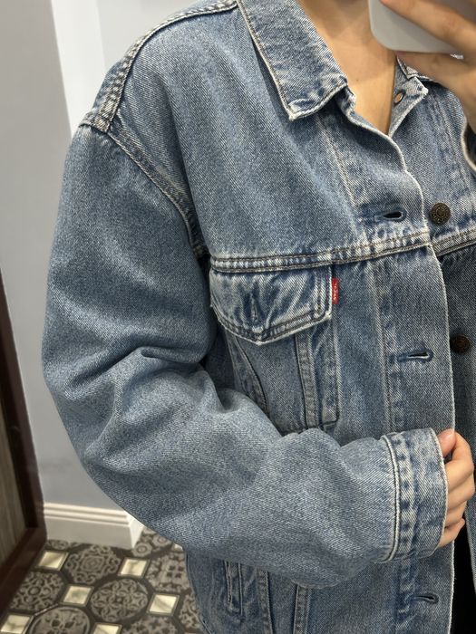 Джинсовка Levis жіноча L