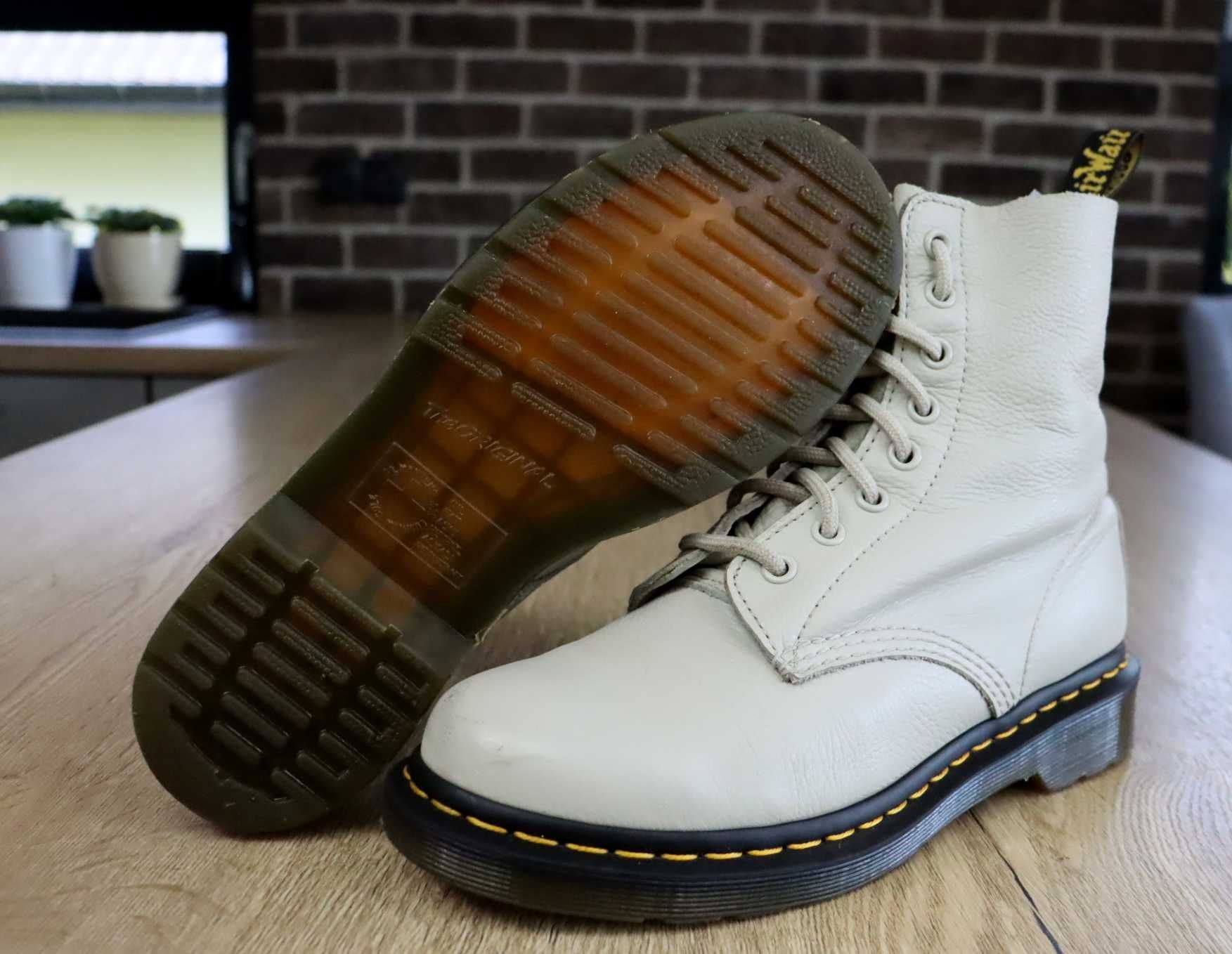 Dr. Martens 1460 Pascal skórzane damskie glany 38 ( 24,5 cm)