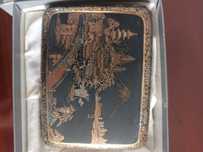 Conjunto cigarreira e isqueiro