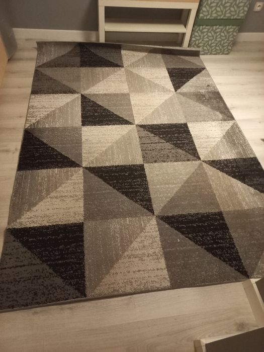 Dywan wym 160x240