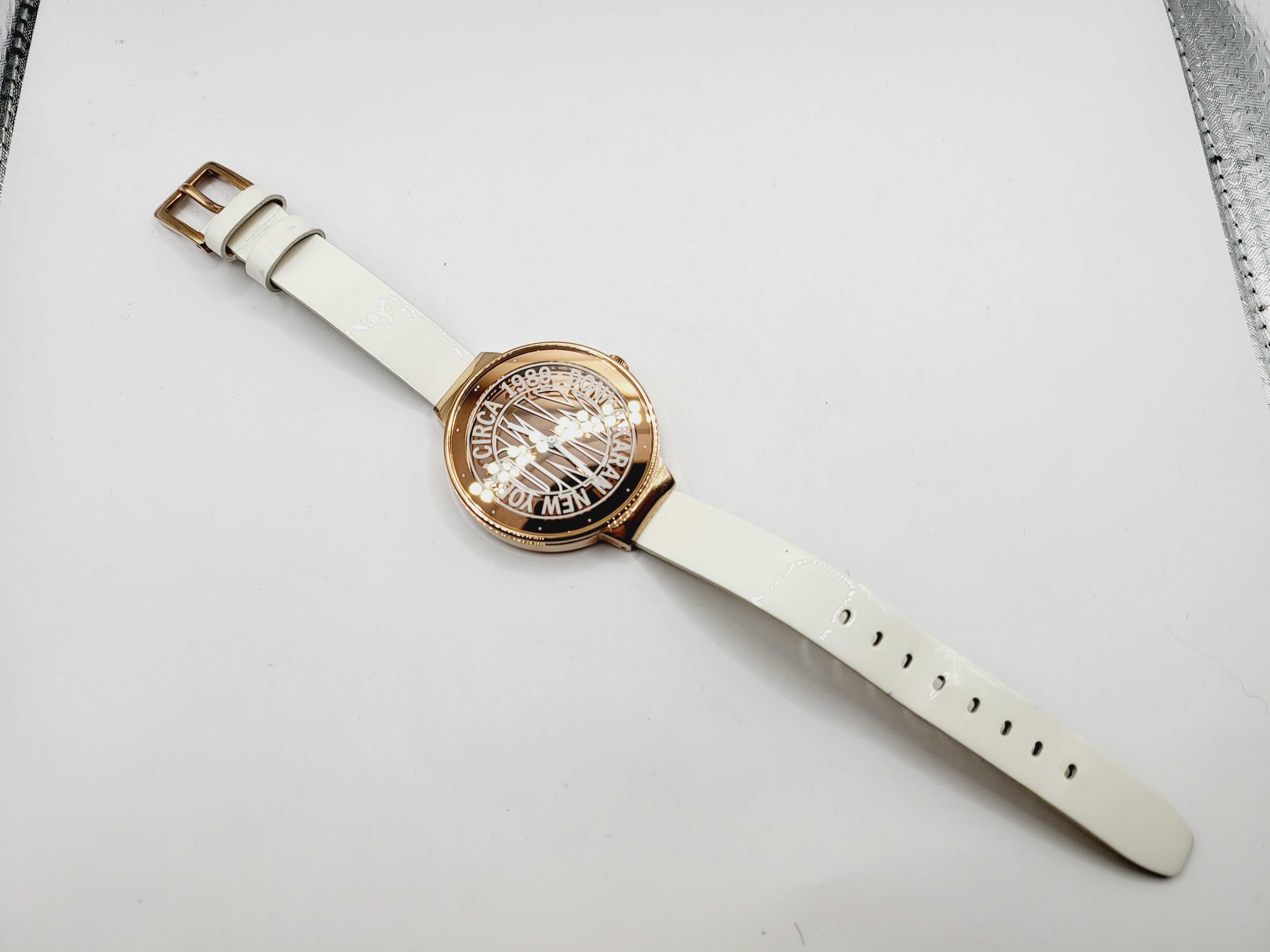 Damski zegarek DKNY Astoria NY-2802