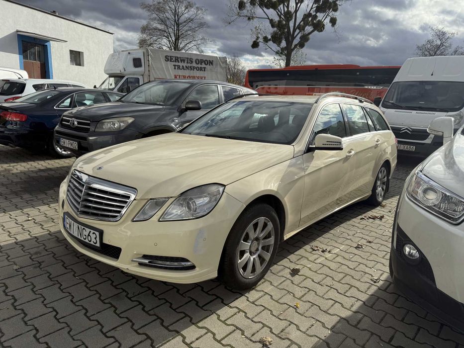 Mercedes W212 E220 CDI kombi uszkodzony motor, doinwestowany.