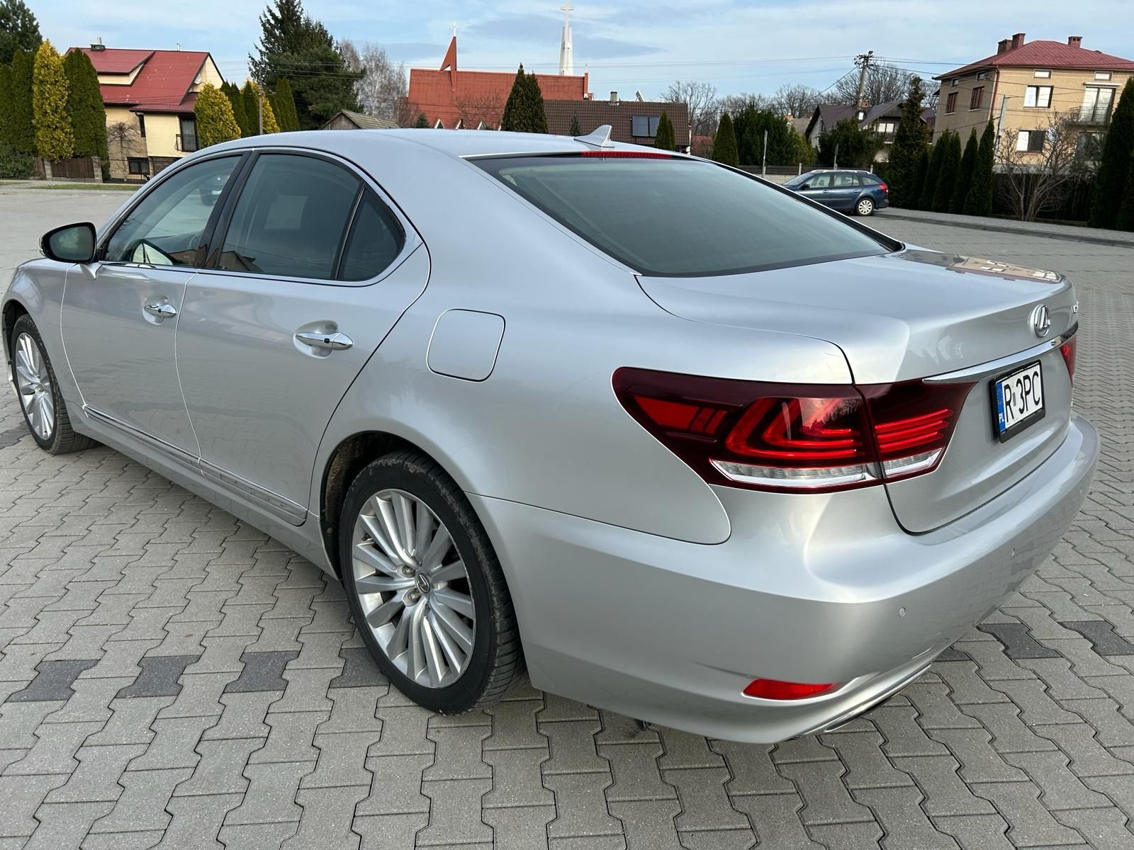 Lexus LS460 4.6 V8 381KM AWD 2013' Pełna Opcja 113000PLN