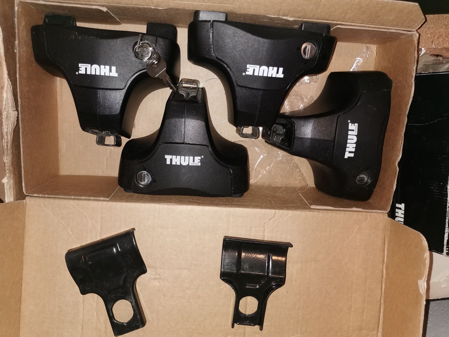 Thule rapid system 754 e kit 1323 ( incompleto)