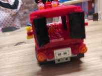 Zestaw dwóch pojazdów klocki typu lego