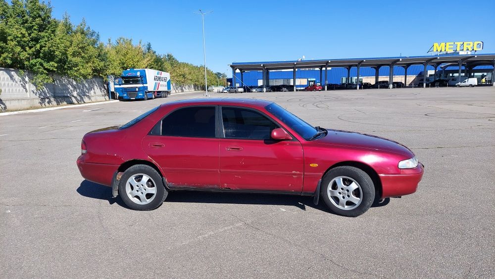 Mazda 626 ge 1996 г.в.