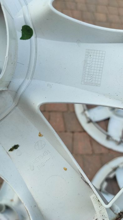 Kołpaki renault 15" oryginalne Scenic Megane Clio Twingo Laguna reno