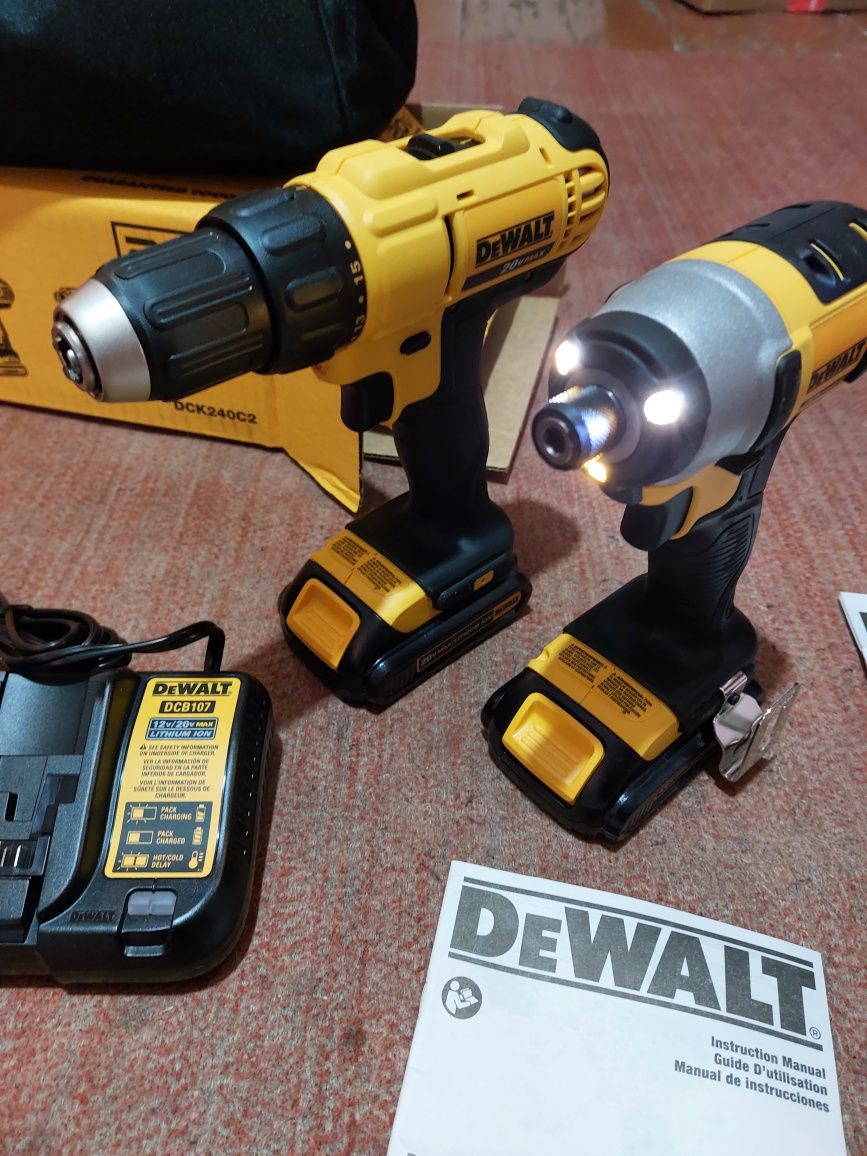 Шурупокрут, та гайковерт DEWALT 20V