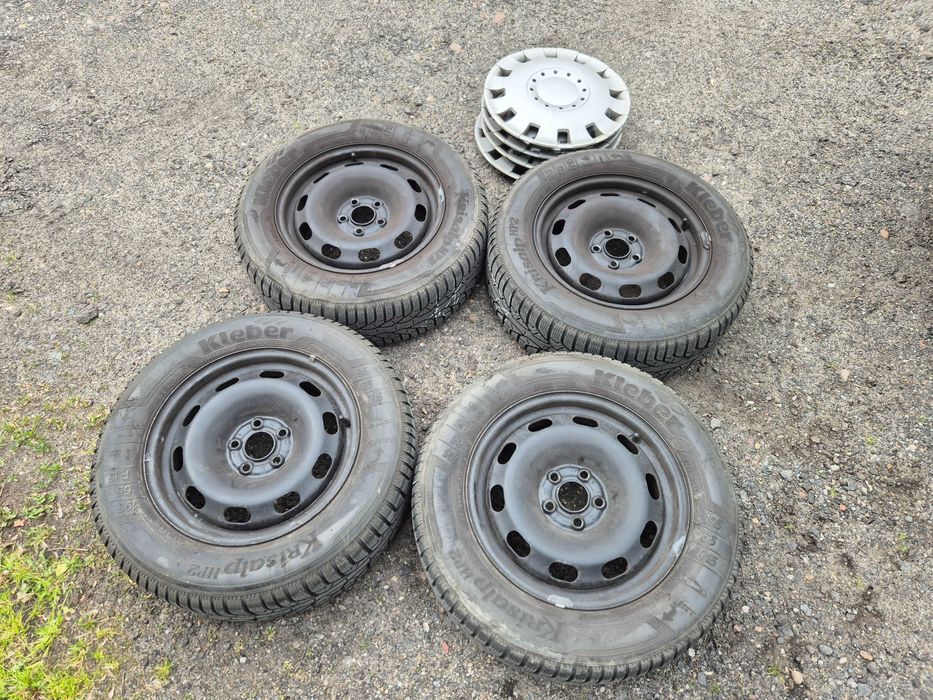 Felgi stalowe 15 VW/Skoda, opony zimowe Kleber 195/65R15, kołpaki