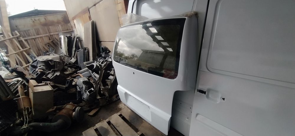 Ляда Mercedes Vito 638 белый цвет крышка багажника