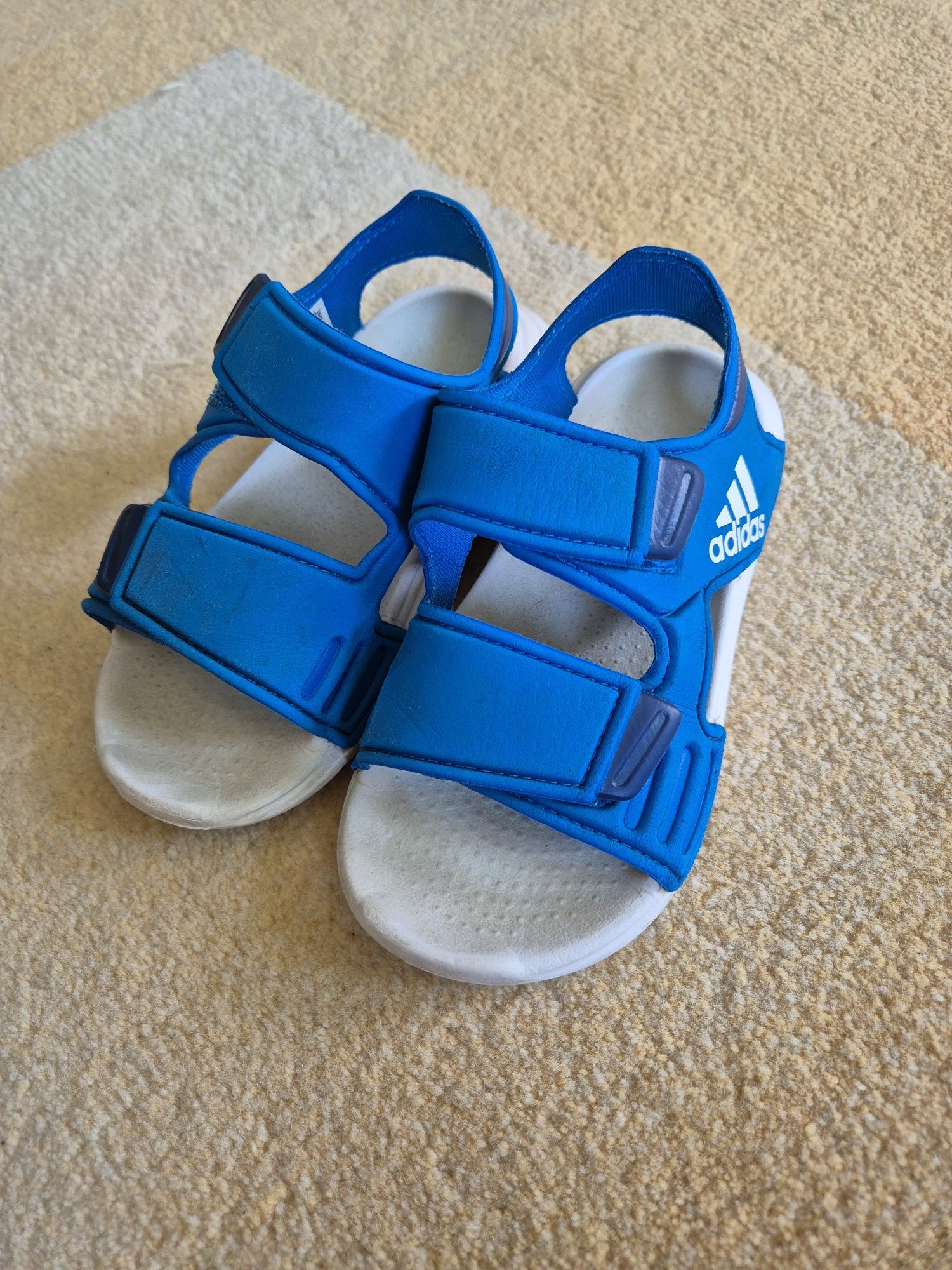 Sandały dla chłopca na basen Adidas Altaswim r. 29