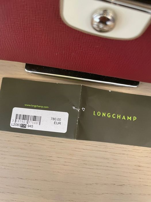 Longchamp - completamente nova