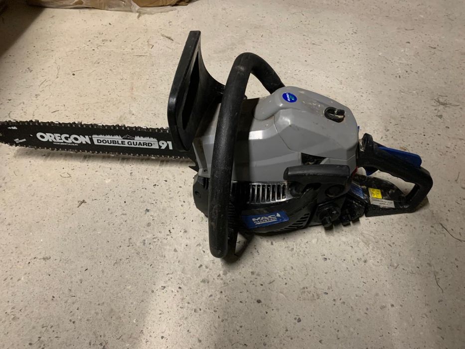 Pilarka spalinowa macallister