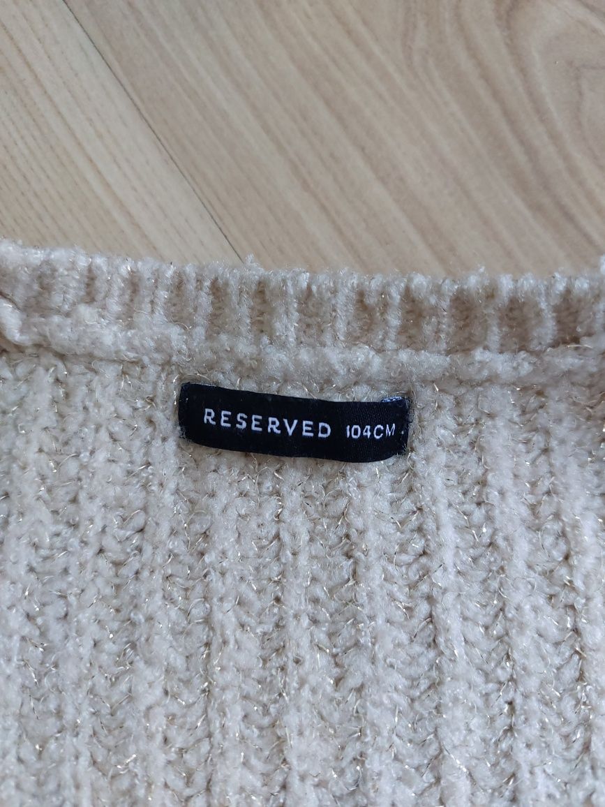 Sweterek Reserved 104
