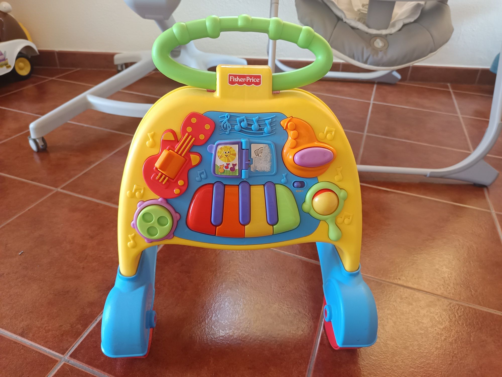 Conjunto berço e espreguiçadeira Chicco