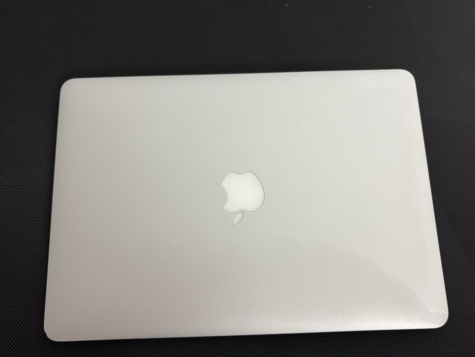Macbook Air 13 8GB Ram 512GB SSD