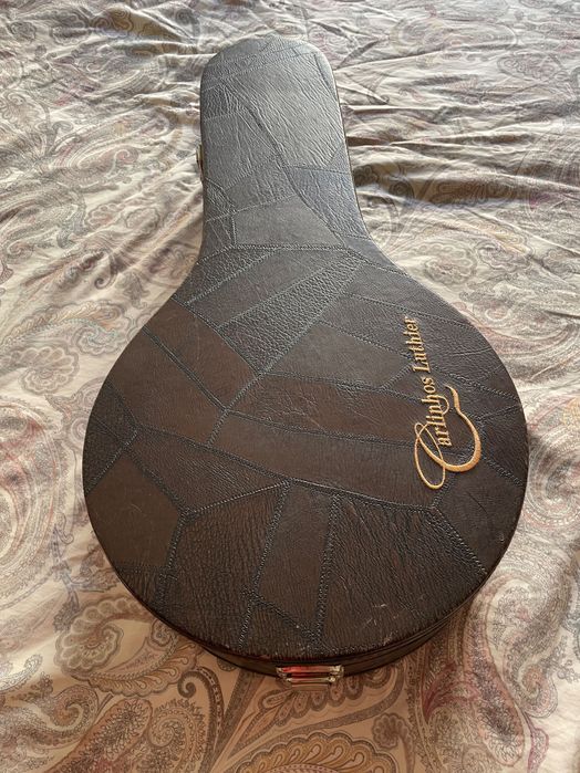 Case Banjo “Carlinhos Luthier”. Usado.