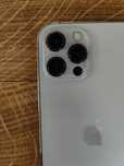 Telefon iPhone 12 pro w idealnym stanie