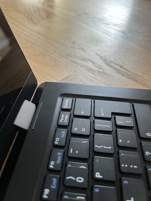 Medion Akoya E2294 Windows 11, N5000, 4GB, 64+128GB, 2w1 (dotykowy)