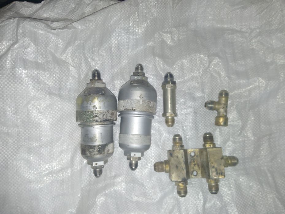 Трубки гідравлічні фільтр 11ГФ4-1 клапан 671600б тройники УРАЛ СССР