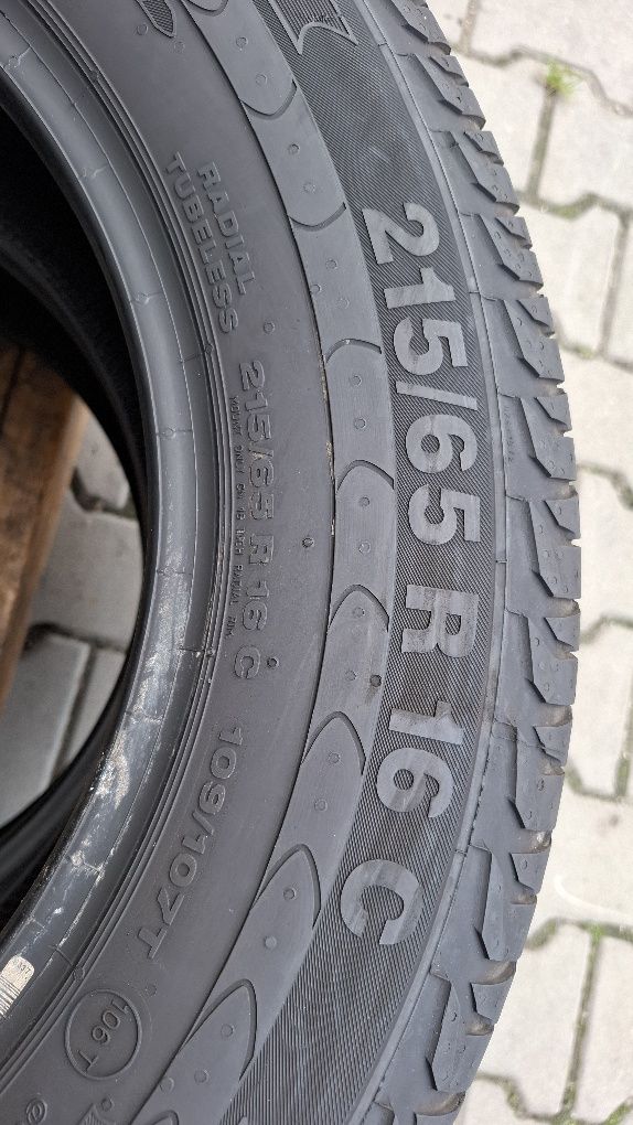 Opony 215/65/16C Continental Vanco2